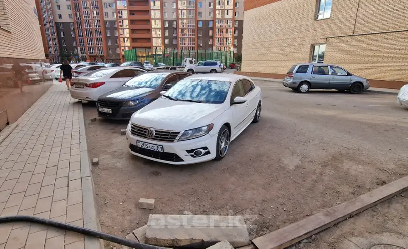 Volkswagen Passat CC 2013 года за 4 500 000 тг. в Астана