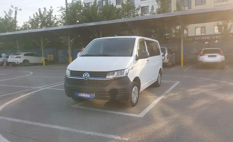 Volkswagen Caravelle 2020 года за 18 000 000 тг. в Алматы
