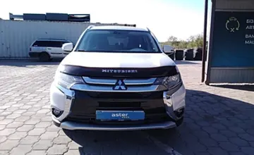 Mitsubishi Outlander 2018 года за 9 500 000 тг. в Караганда фото 2