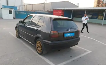 Volkswagen Golf 1995 года за 1 900 000 тг. в Шымкент фото 4