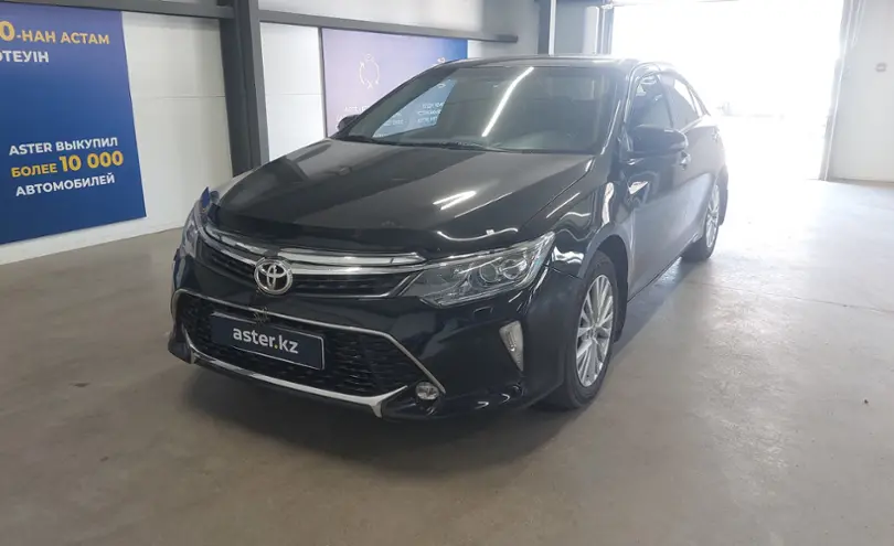 Toyota Camry 2017 года за 11 200 000 тг. в Астана