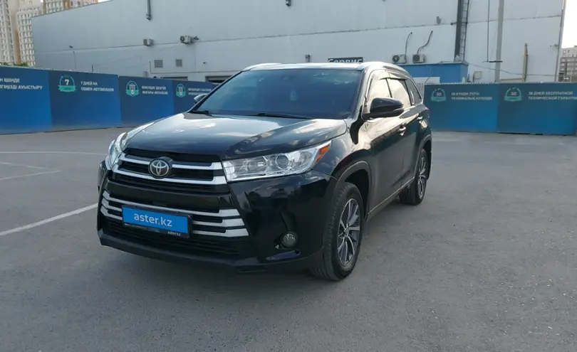 Toyota Highlander 2017 года за 18 500 000 тг. в Шымкент