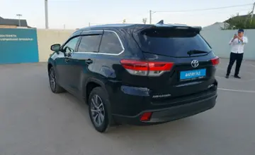Toyota Highlander 2017 года за 18 500 000 тг. в Шымкент фото 4
