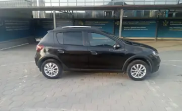 Renault Sandero 2016 года за 6 000 000 тг. в Караганда фото 4