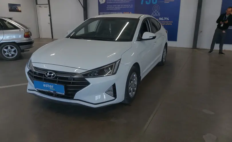 Hyundai Elantra 2020 года за 8 000 000 тг. в Астана
