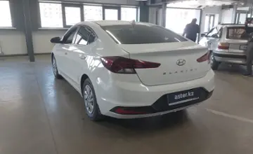 Hyundai Elantra 2020 года за 8 000 000 тг. в Астана фото 4