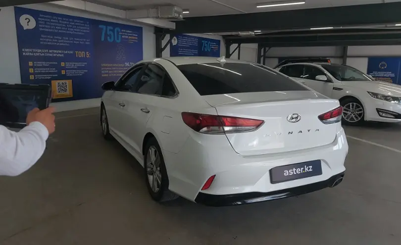 Hyundai Sonata 2017 года за 8 600 000 тг. в Астана фото 4
