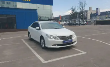 Toyota Camry 2014 года за 8 000 000 тг. в Алматы фото 2