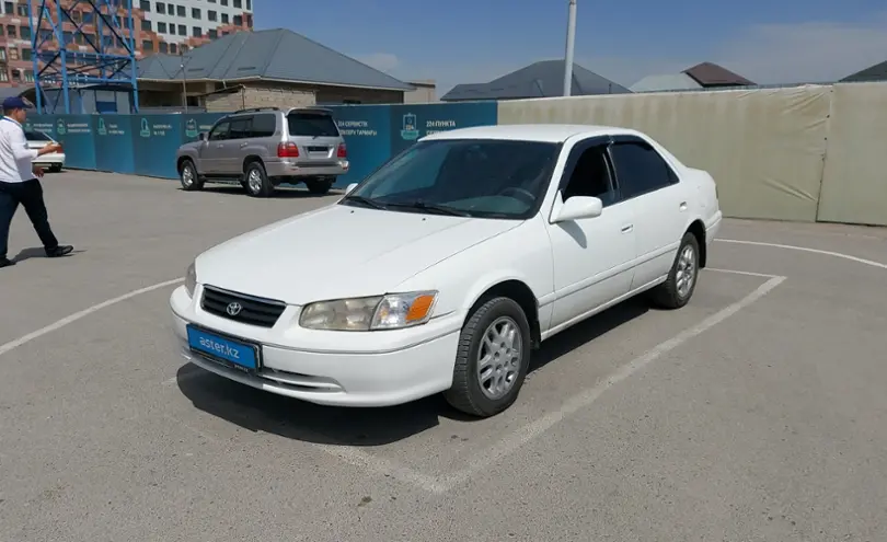 Toyota Camry 2000 года за 3 800 000 тг. в Шымкент