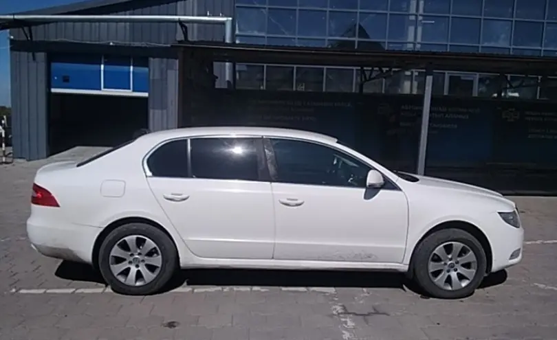 Skoda Superb 2011 года за 4 500 000 тг. в Караганда фото 4