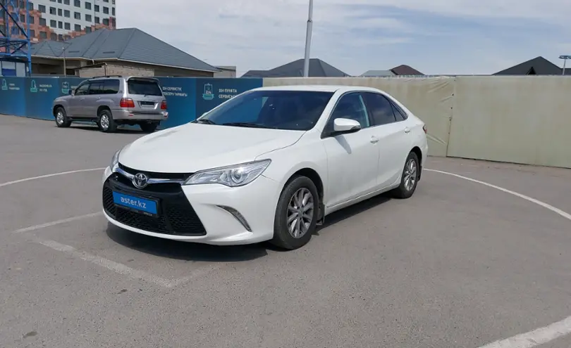 Toyota Camry 2016 года за 9 500 000 тг. в Шымкент