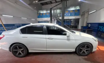 Honda Accord 2013 года за 6 500 000 тг. в Астана фото 4