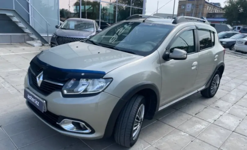 Renault Sandero 2016 года за 3 600 000 тг. в Уральск
