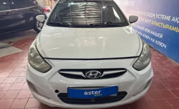 Hyundai Accent 2011 года за 4 000 000 тг. в Астана фото 2