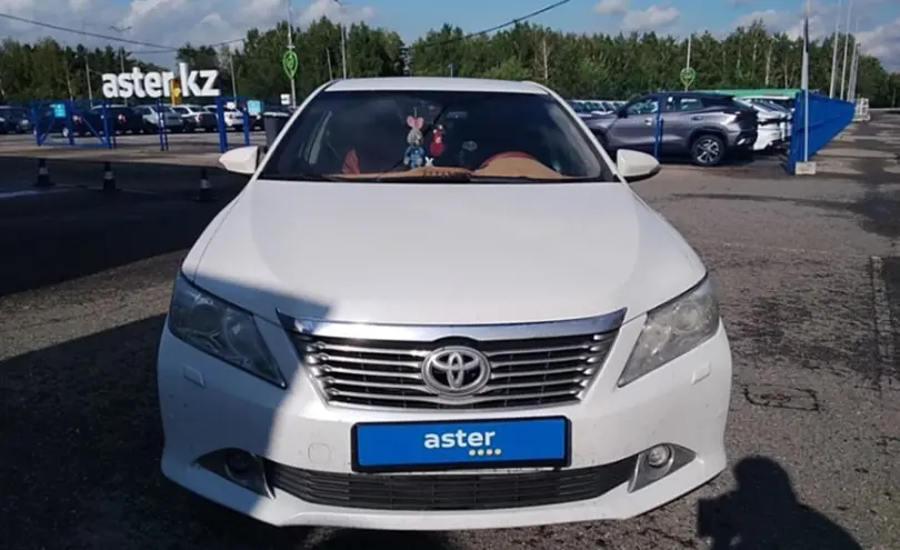 Toyota Camry 2012 года за 9 000 000 тг. в Усть-Каменогорск фото 2