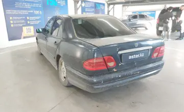 Mercedes-Benz E-Класс 1996 года за 1 500 000 тг. в Астана фото 4
