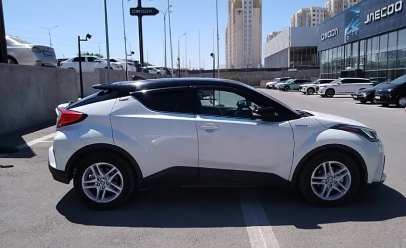 Toyota C-HR 2021 года за 13 500 000 тг. в Шымкент фото 4