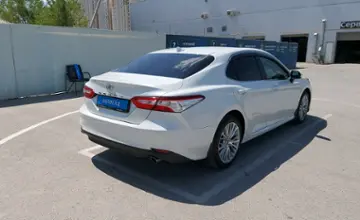 Toyota Camry 2019 года за 13 500 000 тг. в Шымкент фото 3