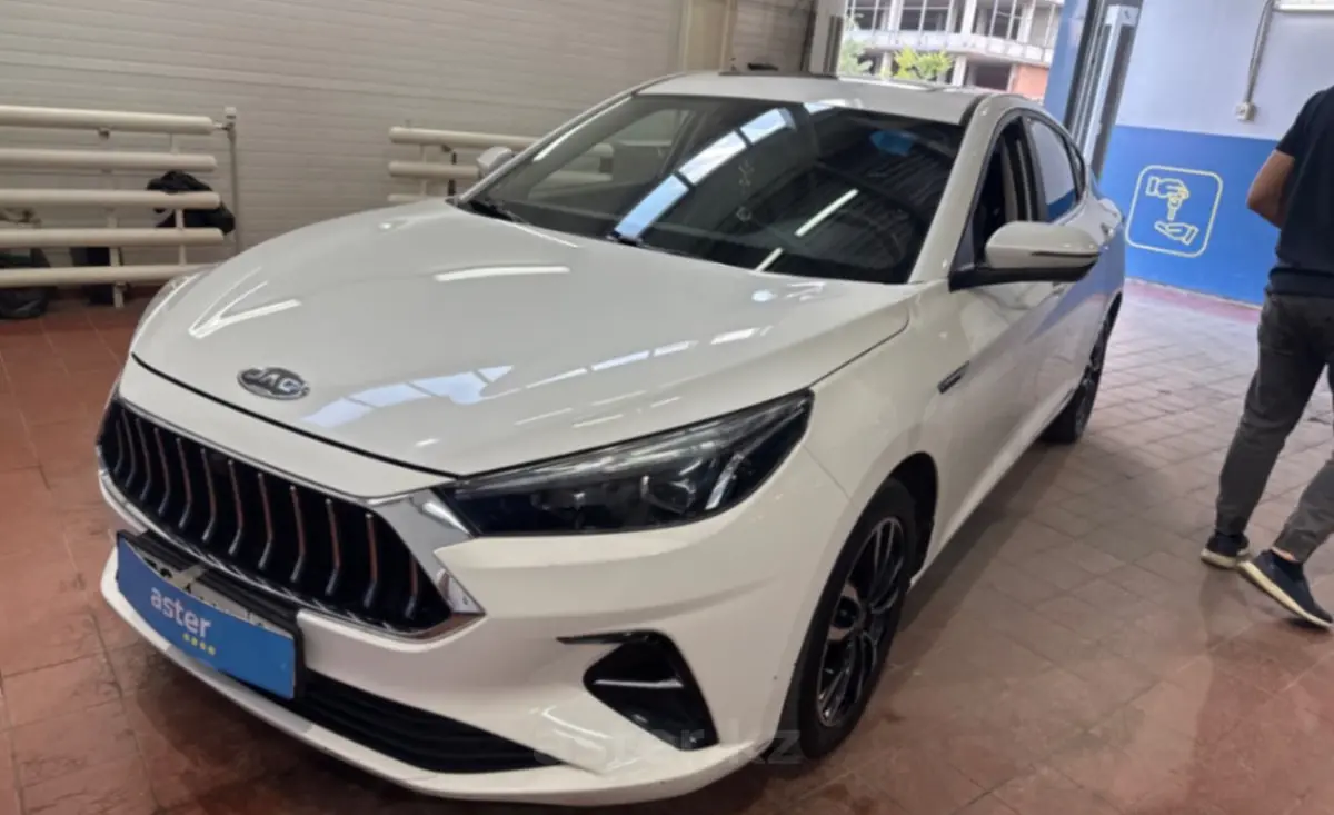 JAC J7 2023 года за 6 000 000 тг. в Астана