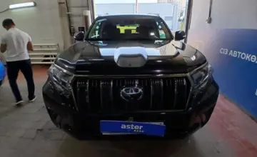 Toyota Land Cruiser Prado 2020 года за 25 500 000 тг. в Астана фото 2
