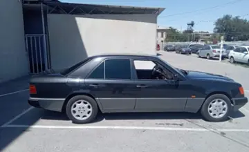 Mercedes-Benz W124 1993 года за 2 000 000 тг. в Тараз фото 4