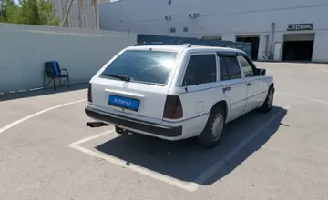 Mercedes-Benz W124 1988 года за 2 000 000 тг. в Шымкент фото 3