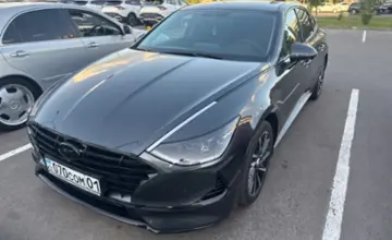 Hyundai Sonata 2022 года за 12 500 000 тг. в Астана фото 1