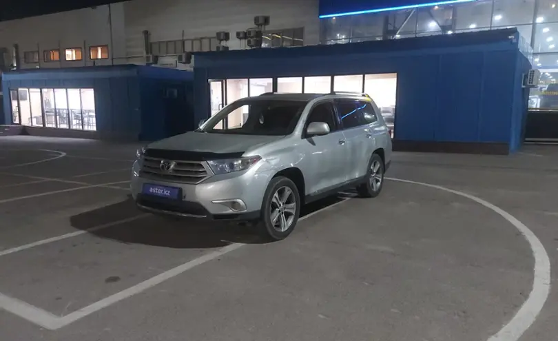 Toyota Highlander 2012 года за 12 000 000 тг. в Алматы