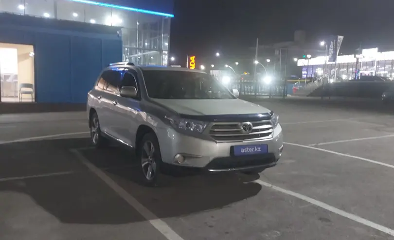 Toyota Highlander 2012 года за 12 000 000 тг. в Алматы фото 2