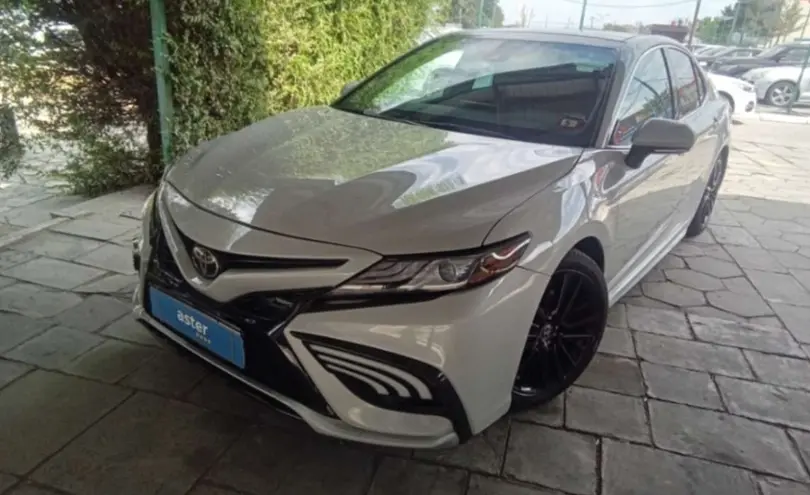 Toyota Camry 2022 года за 13 500 000 тг. в Талдыкорган
