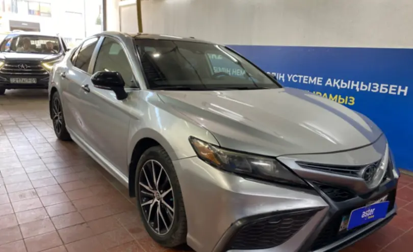 Toyota Camry 2021 года за 14 000 000 тг. в Астана фото 3