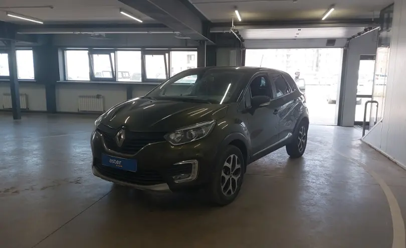 Renault Kaptur 2016 года за 6 500 000 тг. в Астана