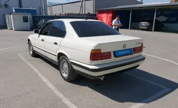 BMW 5 серии 1992 года за 1 700 000 тг. в Шымкент фото 4