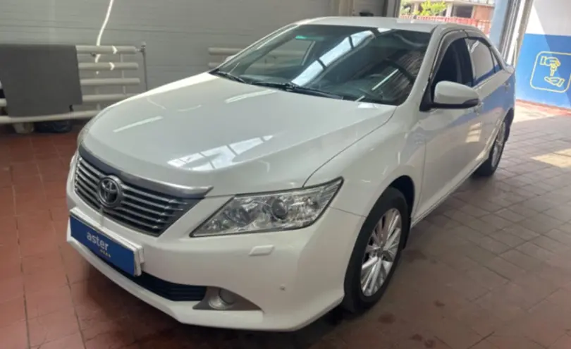 Toyota Camry 2012 года за 8 100 000 тг. в Астана
