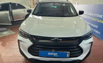 Chevrolet Tracker 2022 года за 8 000 000 тг. в Астана фото 2
