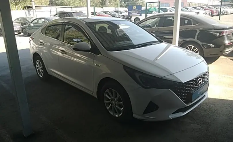 Hyundai Accent 2021 года за 8 000 000 тг. в Алматы фото 3