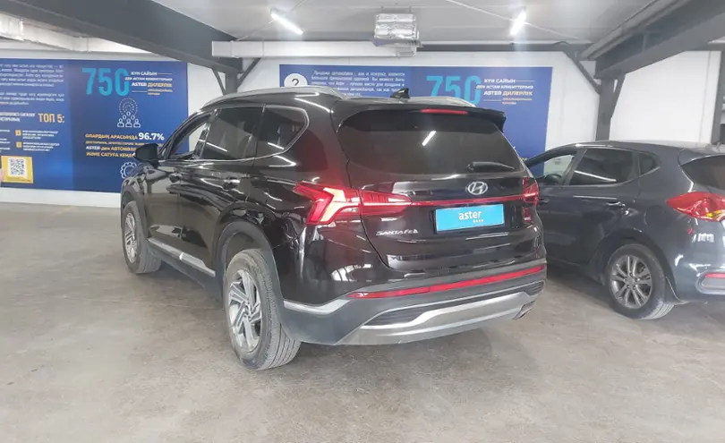 Hyundai Santa Fe 2022 года за 15 500 000 тг. в Астана фото 4