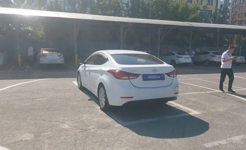 Hyundai Elantra 2015 года за 6 700 000 тг. в Алматы фото 4