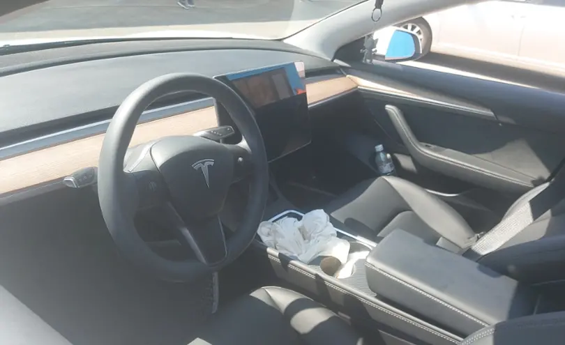 Tesla Model 3 2023 года за 14 000 000 тг. в Алматы фото 5
