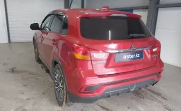 Mitsubishi Outlander Sport 2019 года за 13 000 000 тг. в Астана фото 4