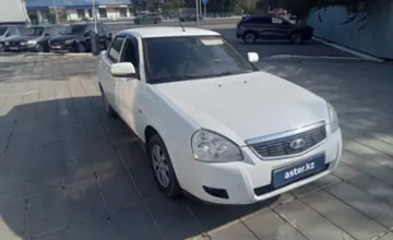 LADA (ВАЗ) Priora 2014 года за 3 100 000 тг. в Уральск фото 3