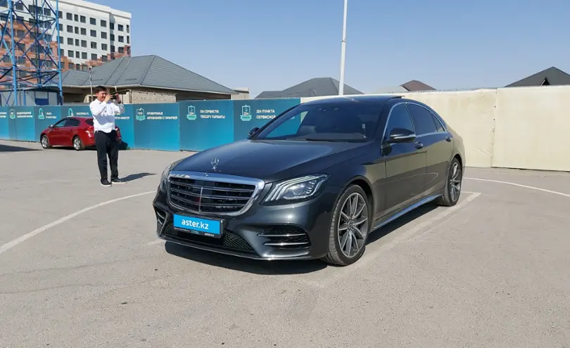 Mercedes-Benz S-Класс 2017 года за 34 000 000 тг. в Шымкент