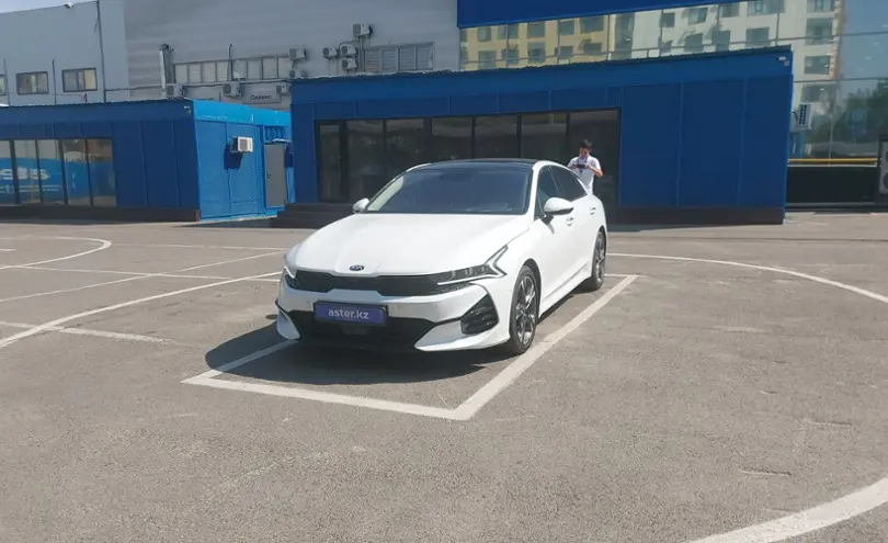 Kia K5 2021 года за 12 000 000 тг. в Алматы