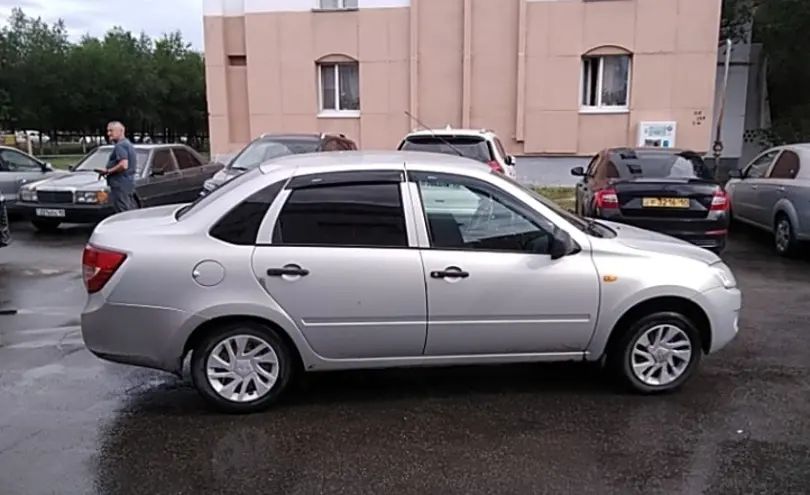 LADA (ВАЗ) Granta 2013 года за 2 500 000 тг. в Костанай фото 4