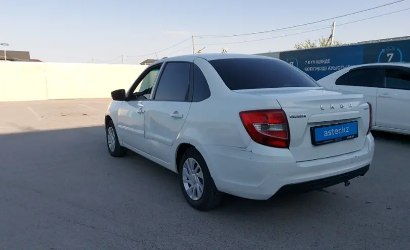 LADA (ВАЗ) Granta 2019 года за 3 600 000 тг. в Шымкент фото 4