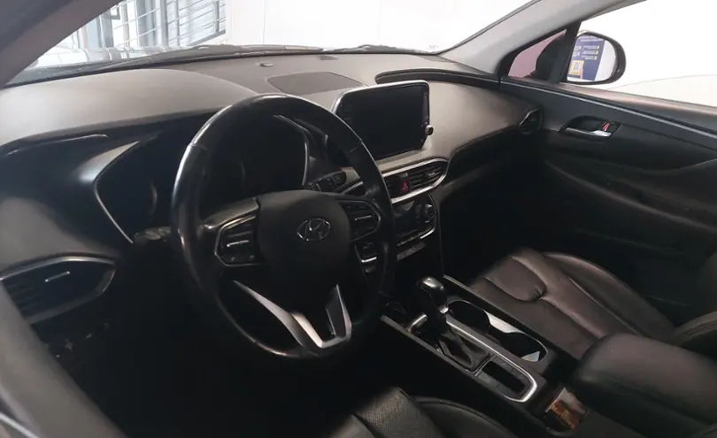 Hyundai Santa Fe 2019 года за 12 600 000 тг. в Астана фото 5
