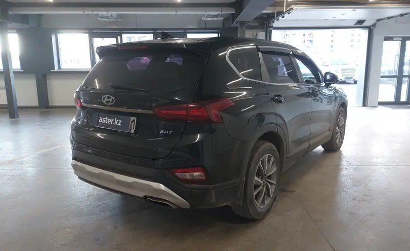Hyundai Santa Fe 2019 года за 12 600 000 тг. в Астана фото 3