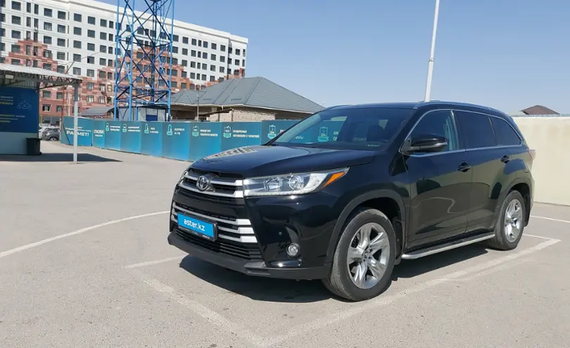 Toyota Highlander 2016 года за 17 500 000 тг. в Шымкент