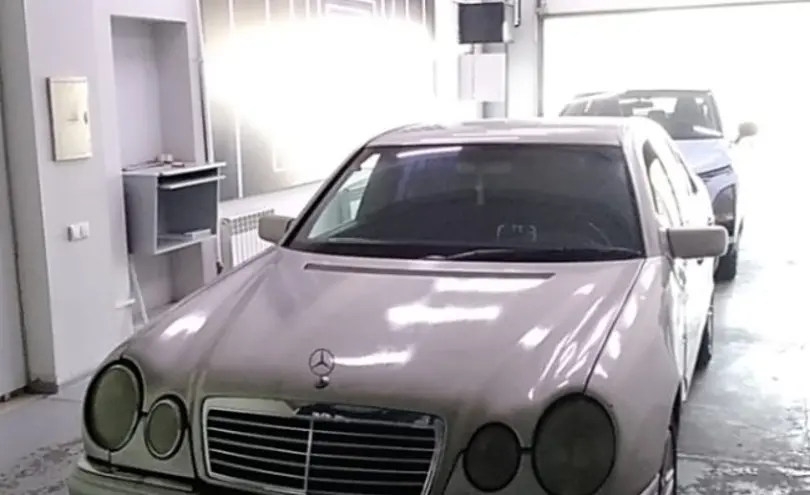 Mercedes-Benz E-Класс 1997 года за 1 500 000 тг. в Павлодар