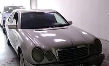 Mercedes-Benz E-Класс 1997 года за 1 500 000 тг. в Павлодар фото 3